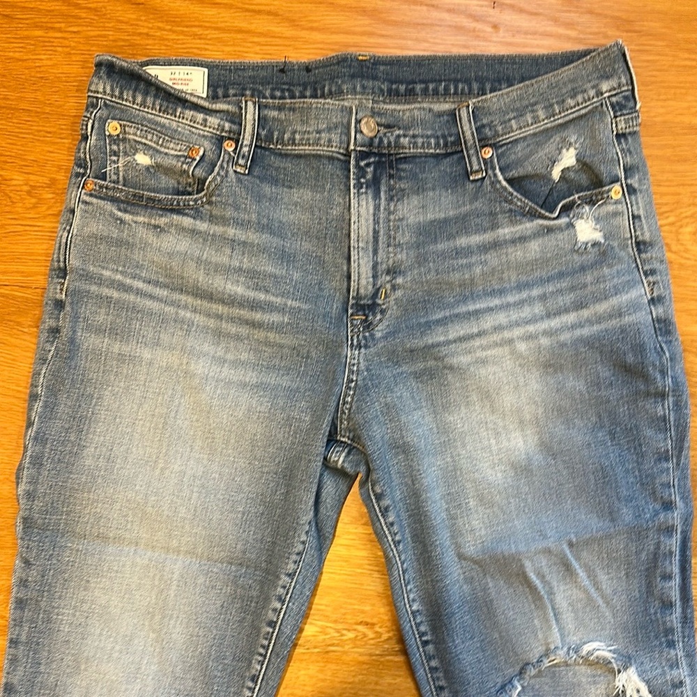 Gap Girlfriend Mid Rise Jeans - Picture 2 of 8